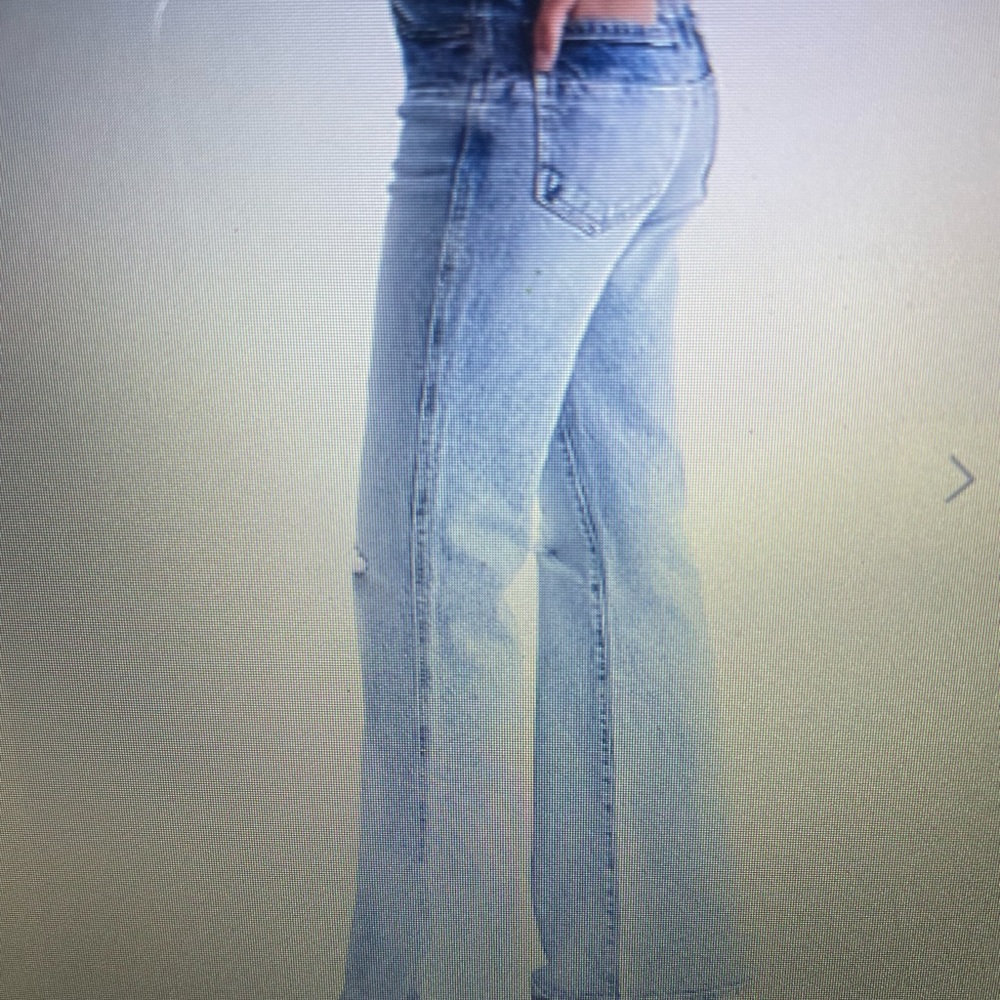 Express two tone destructed flare jeans size 6 - Picture 6 of 12